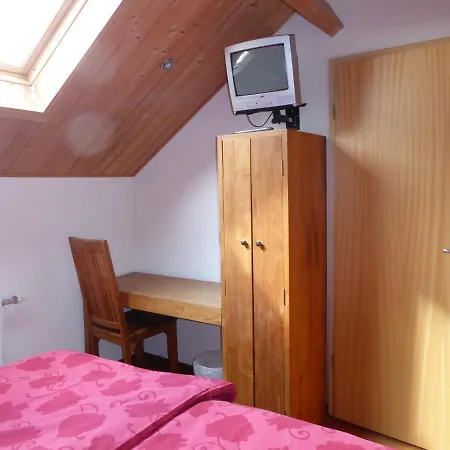 Semesterbostad 8 Bedroom Fully Equiped House Close To *