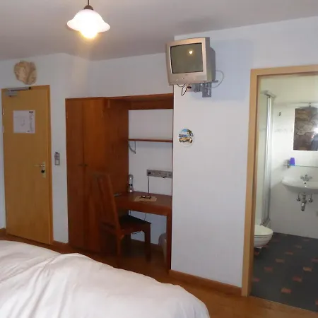 Semesterbostad 8 Bedroom Fully Equiped House Close To Bouillon