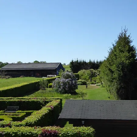 8 Bedroom Fully Equiped House Close To *