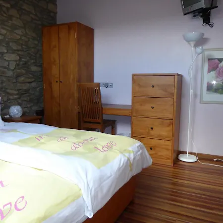 8 Bedroom Fully Equiped House Close To Semesterbostad Bouillon