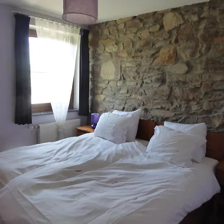 8 Bedroom Fully Equiped House Close To Semesterbostad