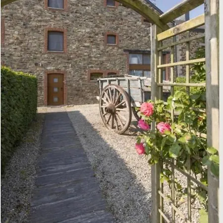 Semesterbostad 8 Bedroom Fully Equiped House Close To *